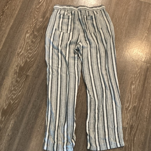 Old Navy Linen Pants - Picture 3 of 4